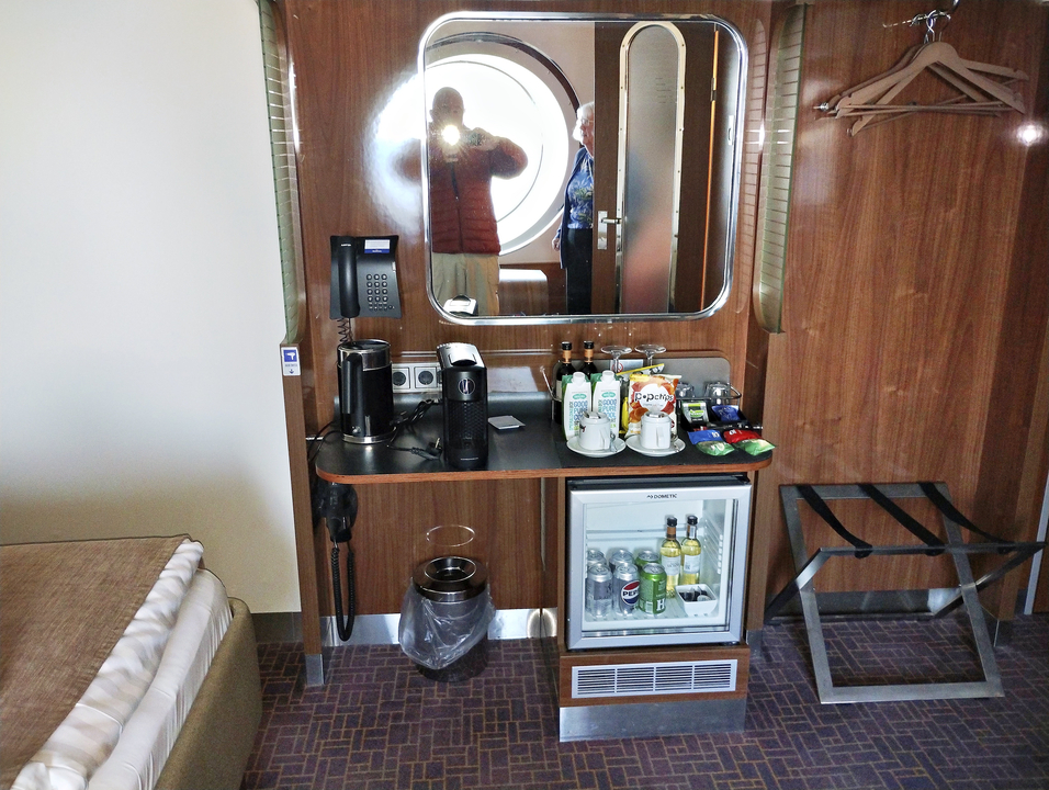 20260824 000000•StenaLine Captain Class Cabin - 2  